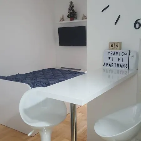 Savic 1 Centar * ビイェリナ